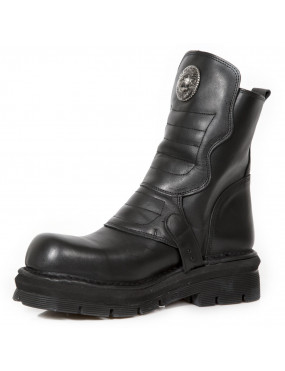 High-quality black leather boots from New Rock