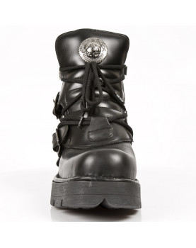 BLACK LEATHER ANKLE BOOTS WITH LACES