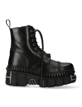 Botas estilo militar de vestir negras de piel